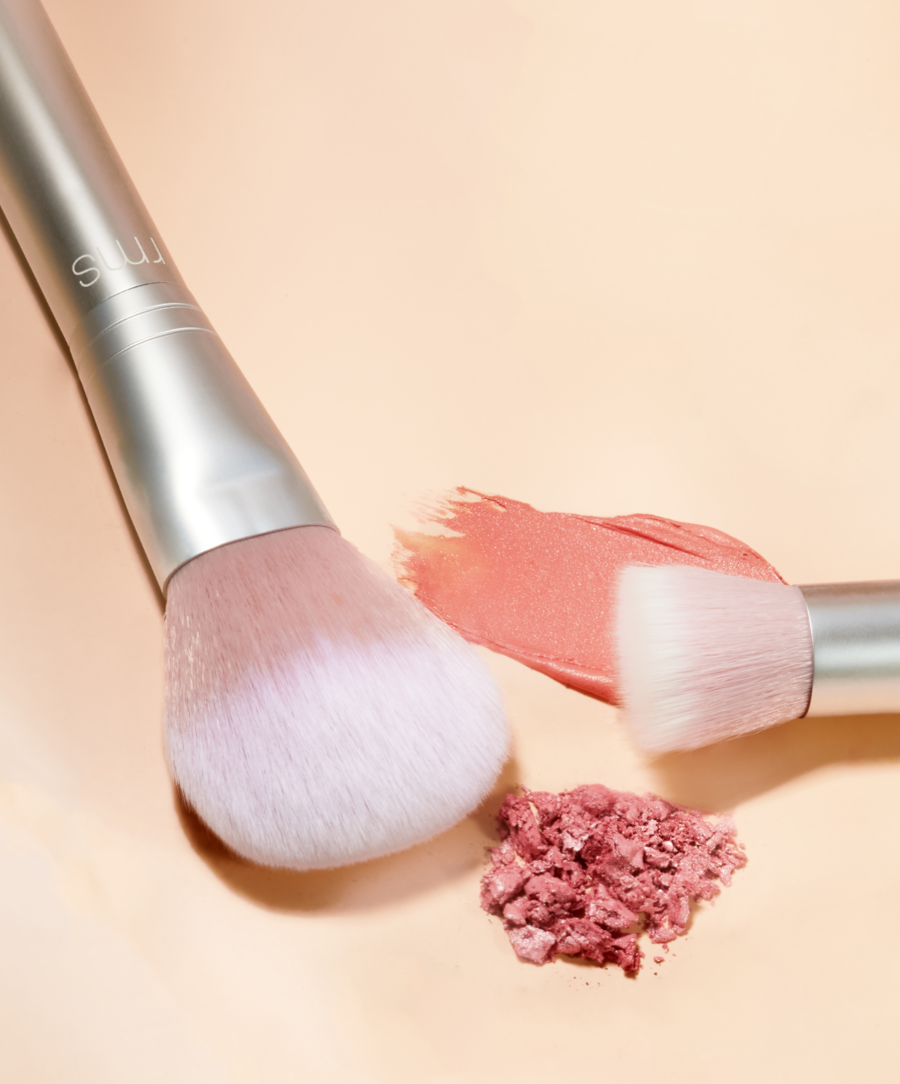 Skin2Skin Powder Blush Brush - Polished Daily Care